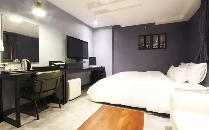 Oda (Standard Room A (Netflix available))