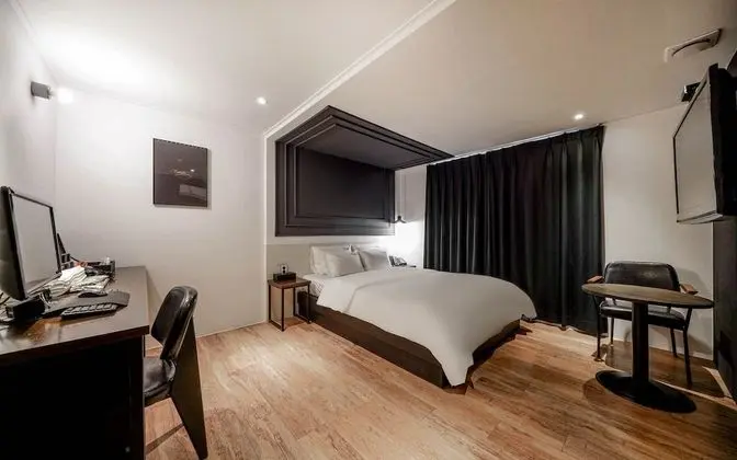 Oda (Standard (Netflix))