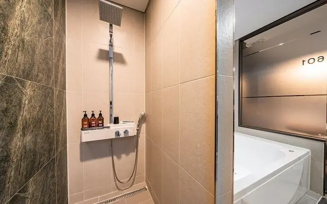 Oda (Premium (Netflix Available Latest Mas)