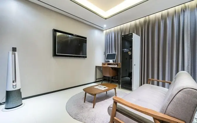 Oda (Cinema Twin Large Room (large screen )