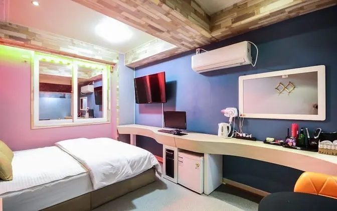 Oda (Standard Room)