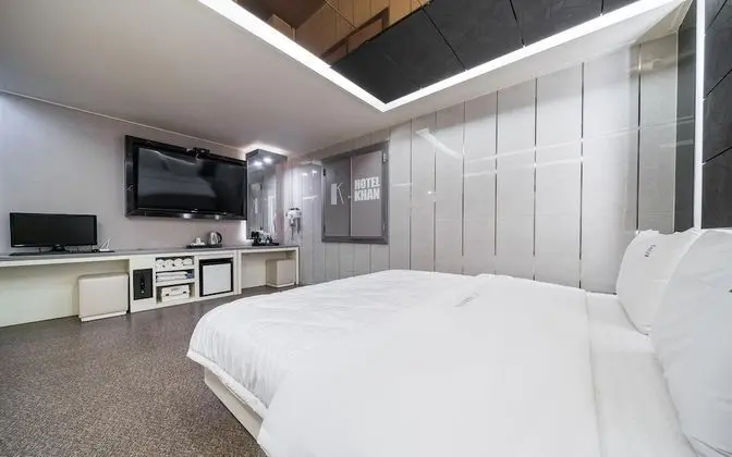 Oda (Firstcomer Special Deluxe (Netflix av)