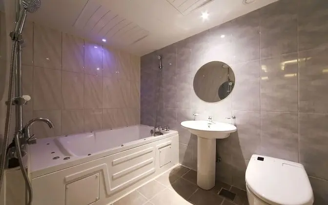 Oda (Firstcomer Special Standard (Netflix )