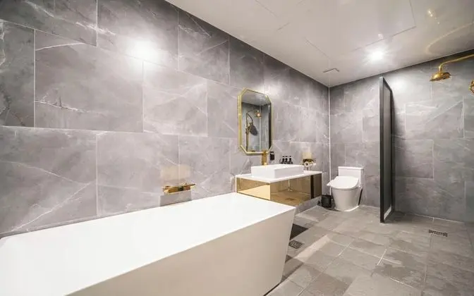 Oda (Premium Twin (Disney Available/Breakf)