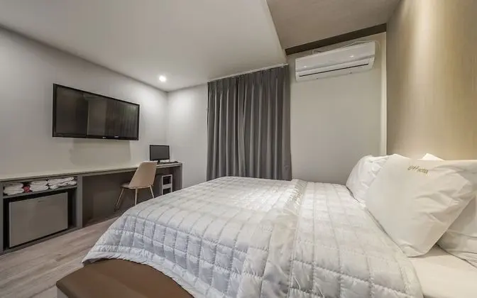 Oda (Deal deluxe (free Netflix breakfast 1)