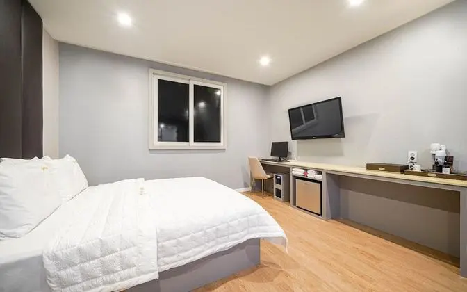 Oda (Deal deluxe (free Netflix breakfast 1)