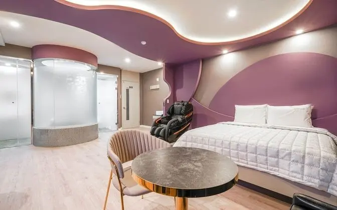 Oda (Special price royal massage room (fre)