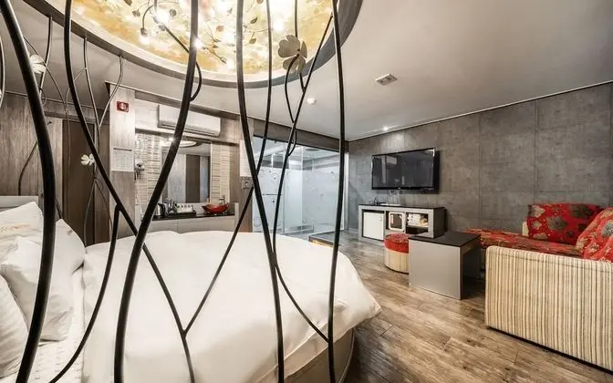 Oda (Deluxe Room - Bathroom Bed Room (Free)