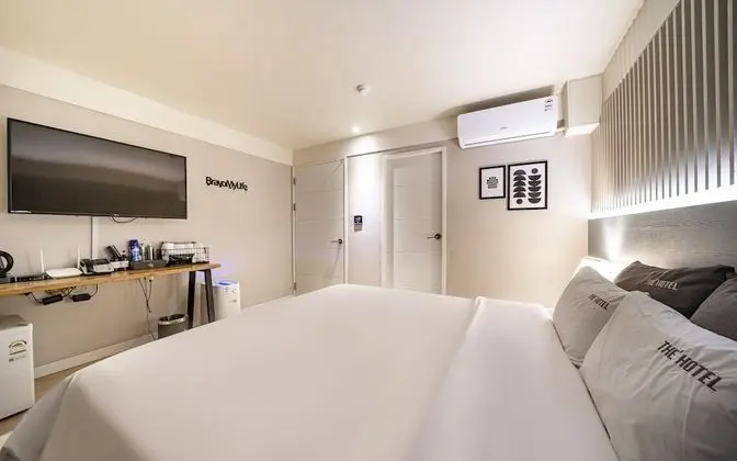 Oda (Deluxe Double (with styler + free use)