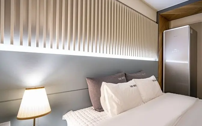 Oda (Deluxe Double (with styler + free use)