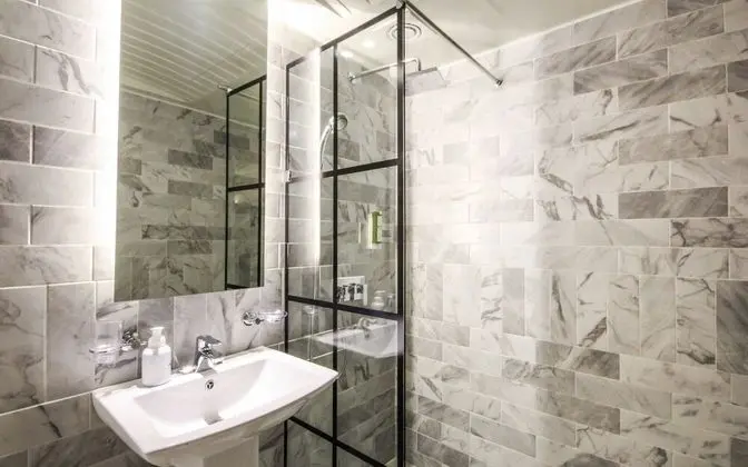 Oda (Standard Double (NETFLIX free plus ha)