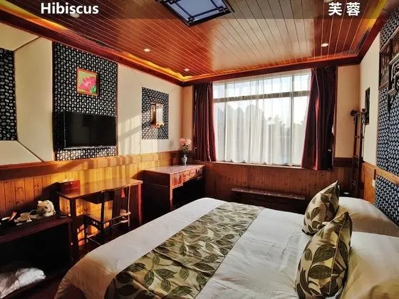 Luxury Tek Büyük Yataklı Oda