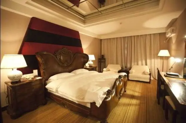 1 Çift Kişilik Veya 2 Tek Kişilik Yatak Business Deluxe