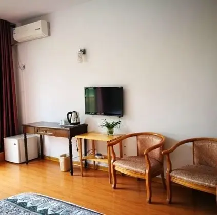 Standard Tek Büyük Yataklı Oda, Dağ Manzaralı