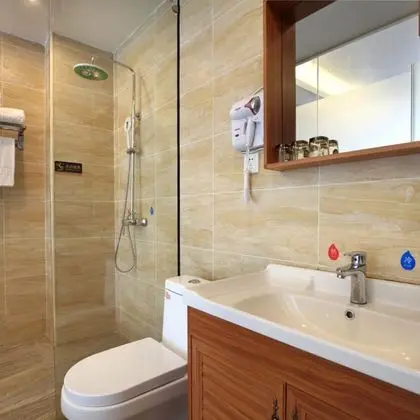 Comfort Tek Büyük Yataklı Oda