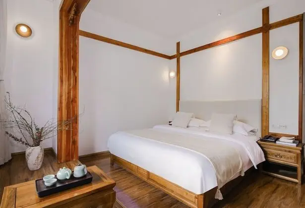 Tek Büyük Yataklı Oda, Balkon