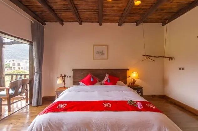 Comfort Tek Büyük Yataklı Oda