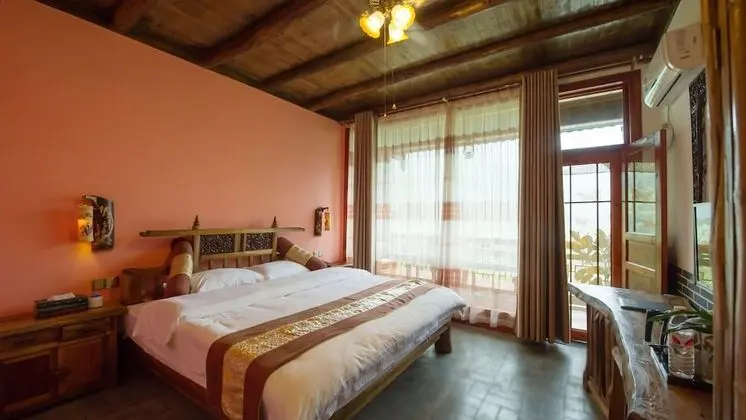 Comfort Tek Büyük Yataklı Oda, 1 En Büyük (King) Boy Yatak, Dağ Manzaralı (Ricepaddy View)