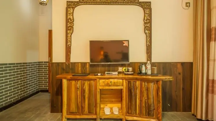 İki Ayrı Yataklı Oda, Balkon, Bahçe Manzaralı