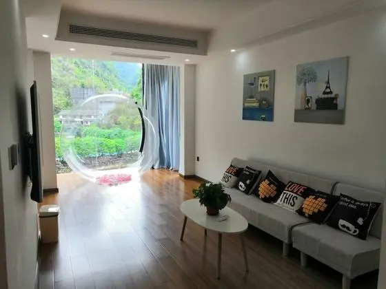 Classic Süit, Sigara İçilmez