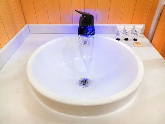 Comfort Süit, Sigara İçilmez
