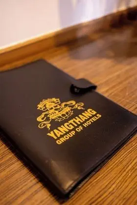 Premium Tek Büyük veya İki Ayrı Yataklı Oda, 1 Çift Kişilik Yatak, Sigara İçilebilir, Dağ Manzaralı