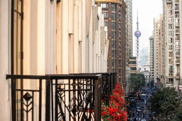 Signature Oda, Balkon