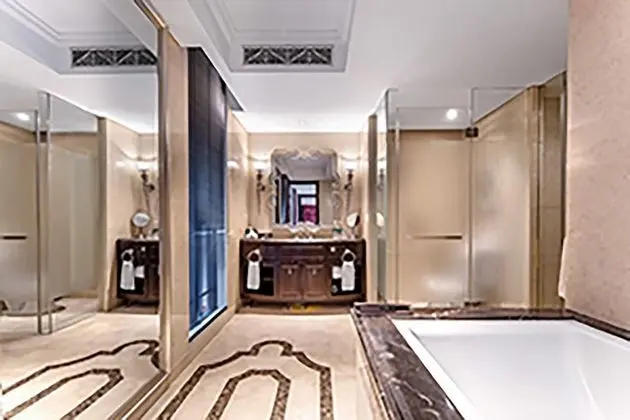 Signature Oda, Balkon