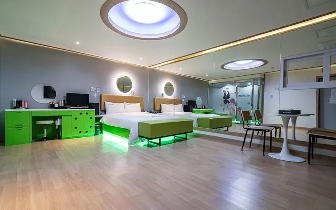 Oda (Special Room)