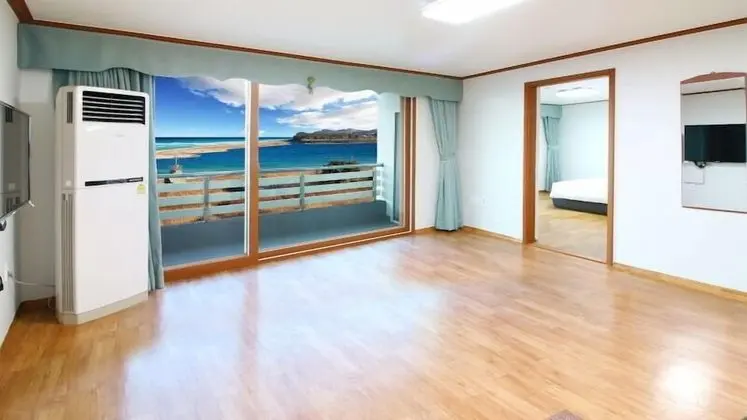 Ocean View Suite