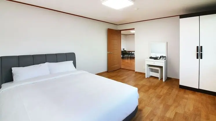 Ocean View Suite