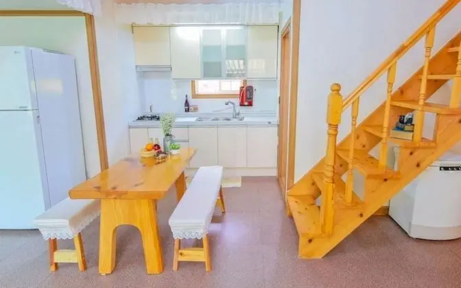 Oda (Separate House )