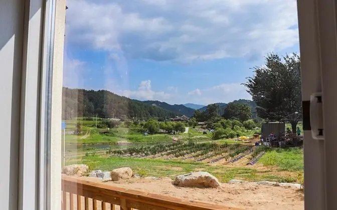 Oda (Small Room (Namdaecheon View Duplex))