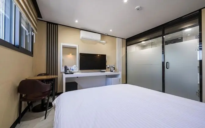 Oda (General room)