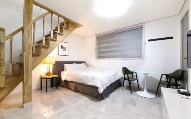Oda (Room 201 (Duplex))