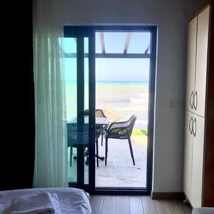 Deniz (1+0)