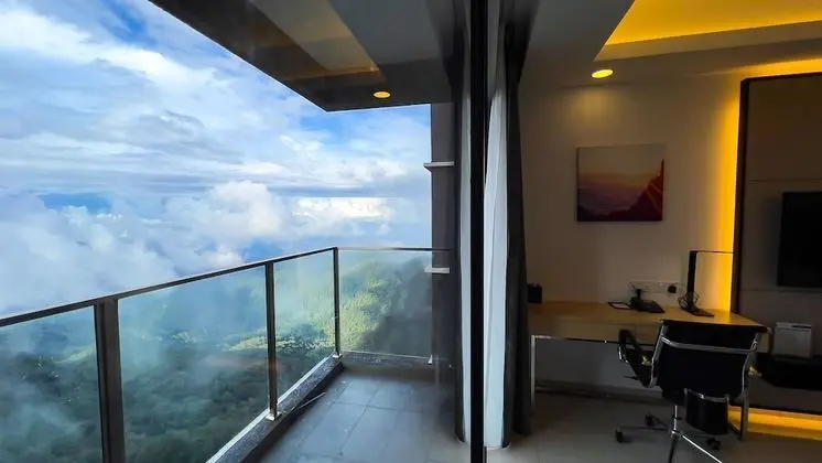 Luxury Süit, 1 Yatak Odası, Balkon, Dağ Manzaralı