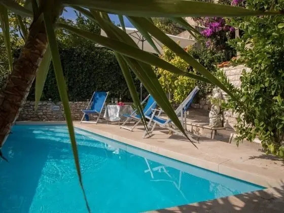 Villa (Three Bedroom Villa with Pool)