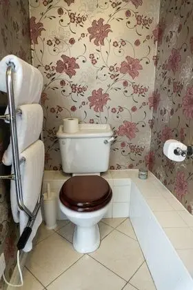 Classic Tek Büyük Yataklı Oda
