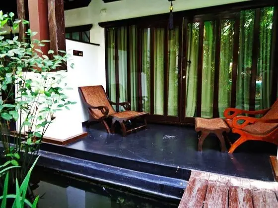 Deluxe King Ground Floor