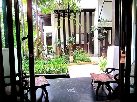 Deluxe King Ground Floor