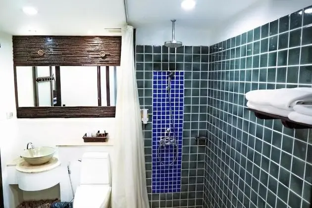 Deluxe King High Floor