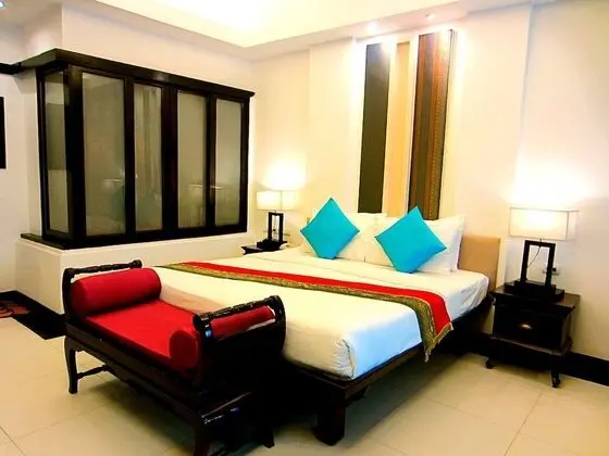 Deluxe King High Floor