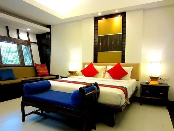 Deluxe King High Floor