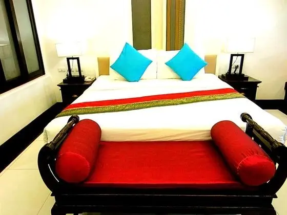 Deluxe King High Floor