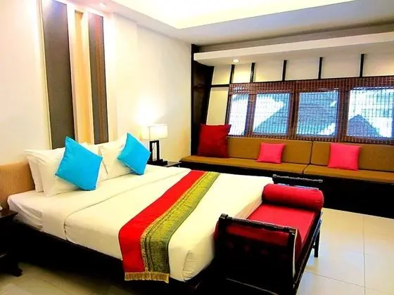 Deluxe King High Floor