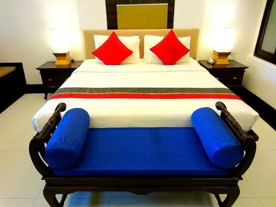 Deluxe King High Floor