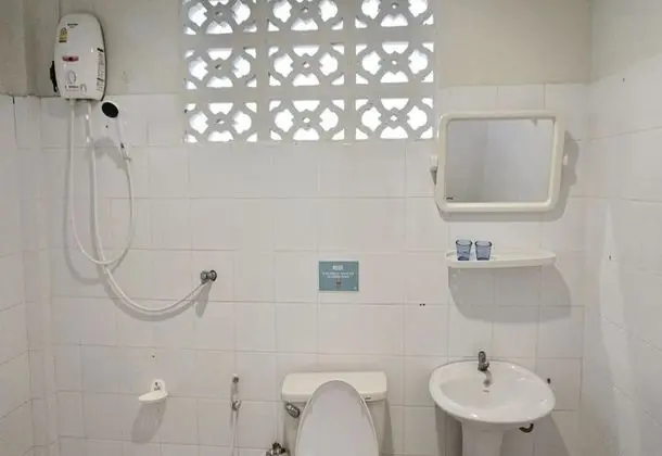 Double Room with Air Condition, Garden View
