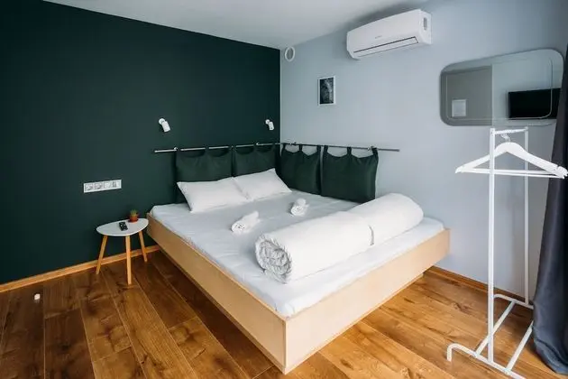 Standard Tek Büyük Yataklı Oda, Ortak Banyo