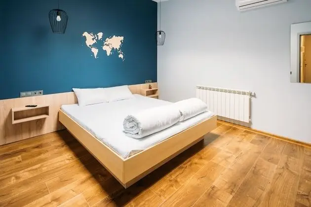 Standard Tek Büyük Yataklı Oda, Ortak Banyo